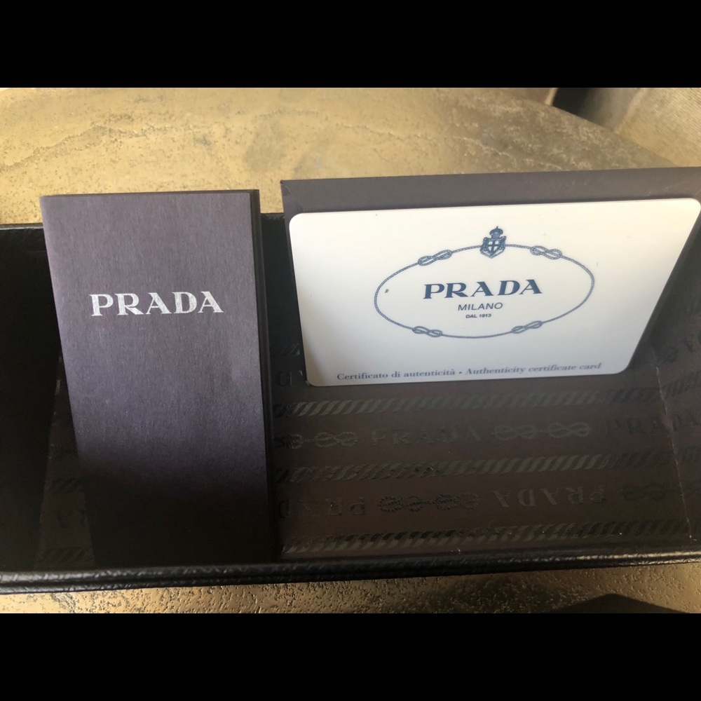 😎 PRADA Tortoise Shell Sunglasses - Picture 4 of 8